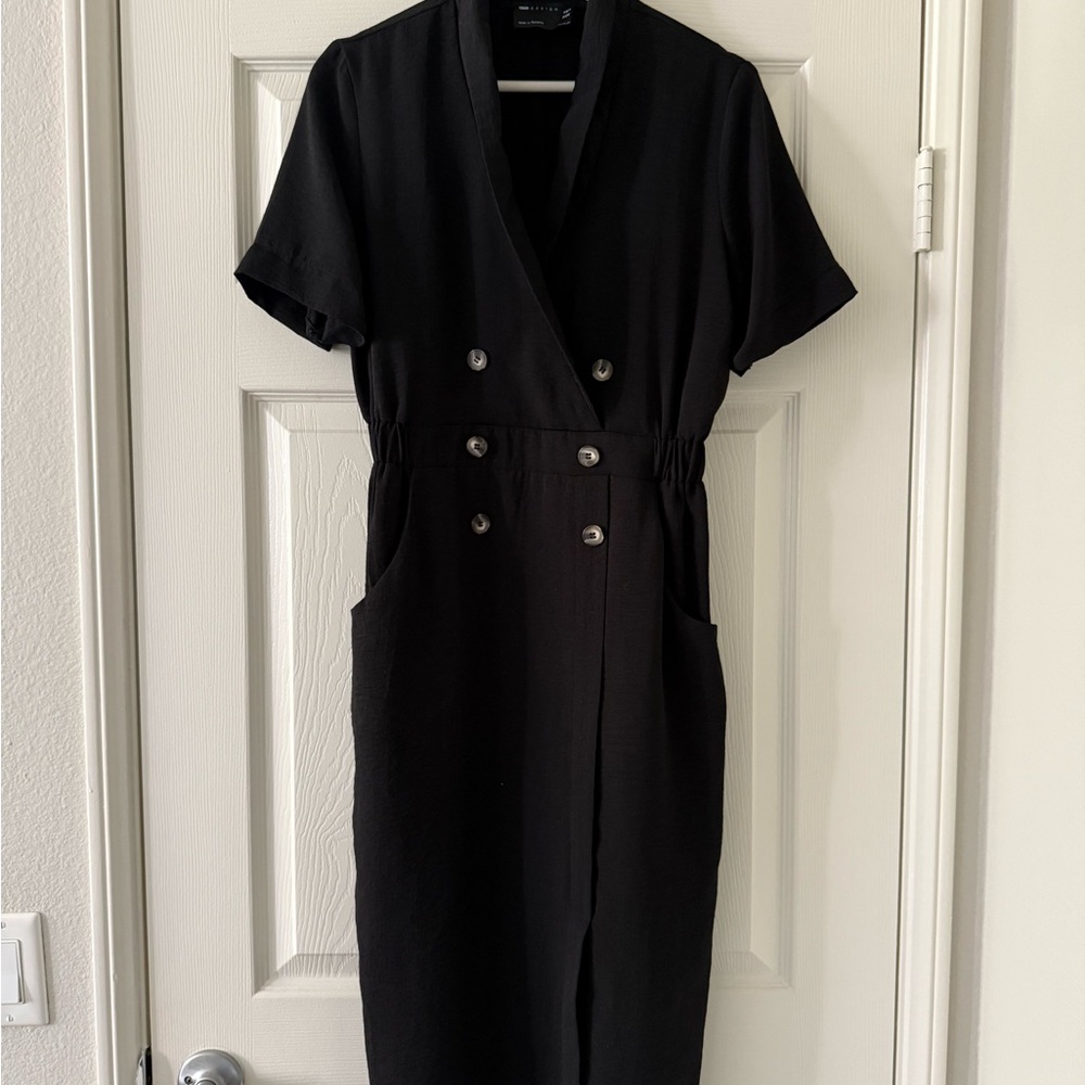 Elegant Black Double-Breasted Dress